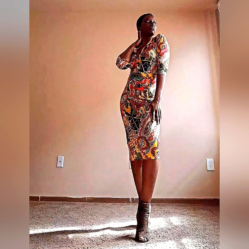 3)$9 Bundle Only Multi-colored Slim-fitted Dress